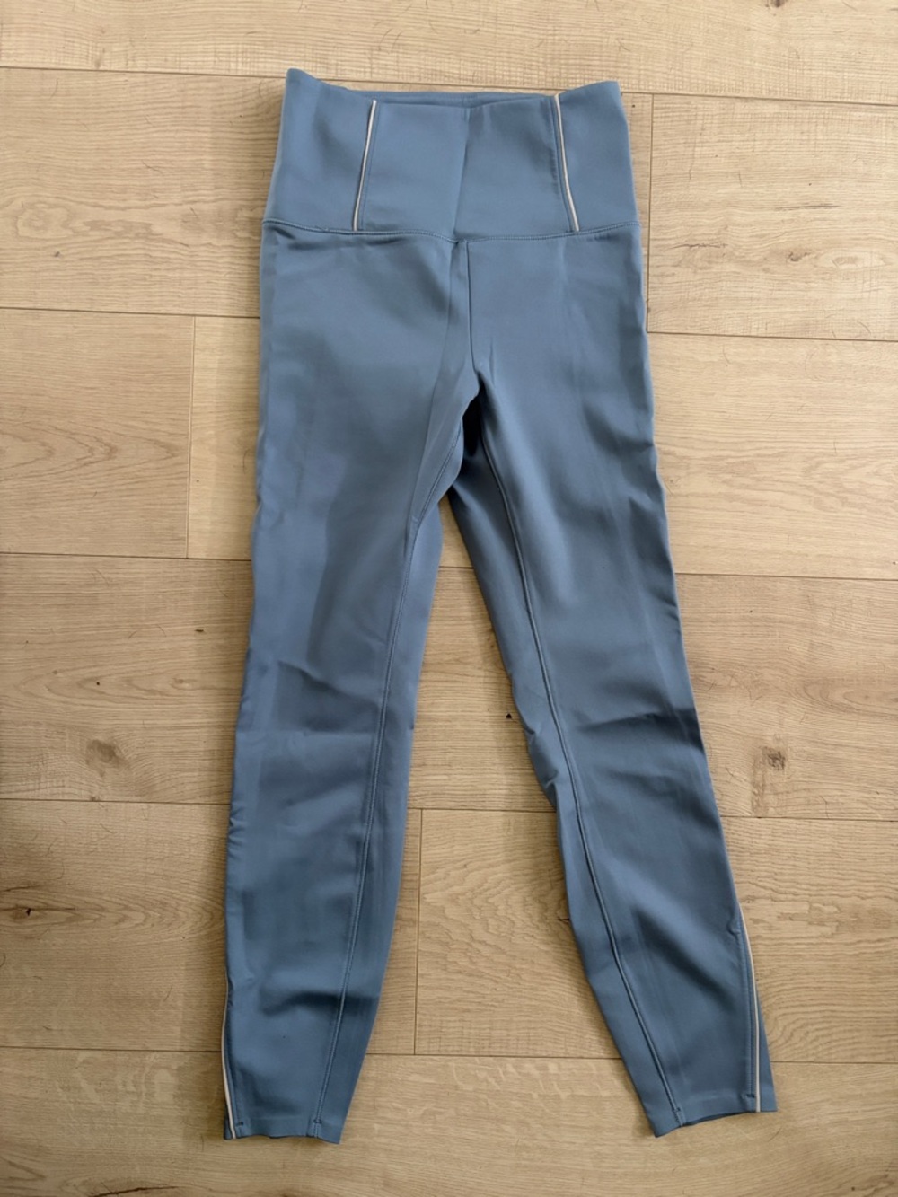 High-Waist Seam-Detail Leggings in Dusty Blue
